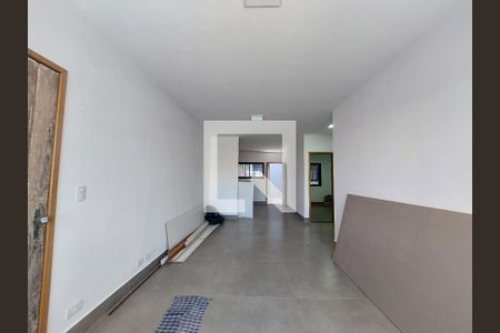 Sala de casa à venda com 2 quartos, 145m² em Cupecê, São Paulo