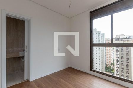 Quarto 1 de apartamento à venda com 4 quartos, 198m² em Santo Antônio, Belo Horizonte