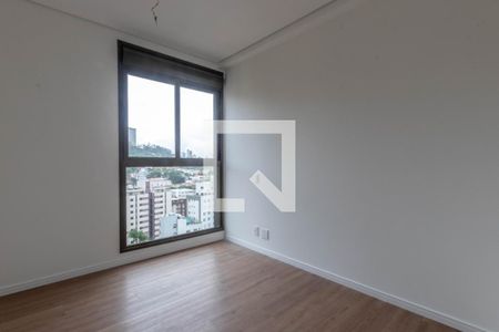 Quarto 1 de apartamento à venda com 4 quartos, 198m² em Santo Antônio, Belo Horizonte