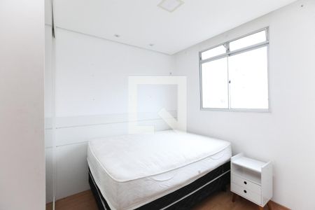 Apartamento para alugar com 2 quartos, 47m² em Califórnia, Contagem