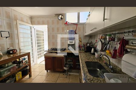 Casa à venda com 4 quartos, 190m² em Jardim Planalto, Jundiaí