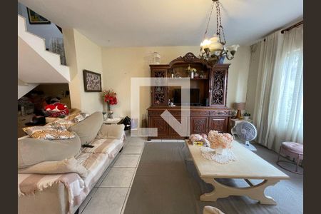 Sala de casa à venda com 5 quartos, 180m² em Vila Lageado, São Paulo