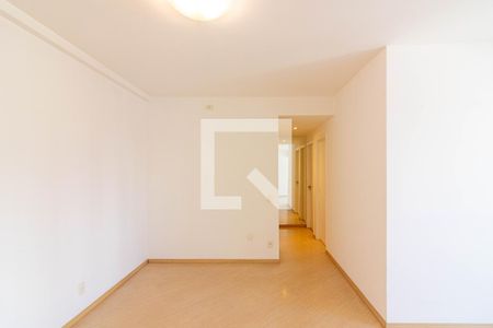 Sala de apartamento para alugar com 3 quartos, 75m² em Itaim Bibi, São Paulo