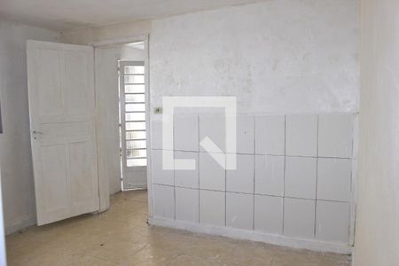 Quarto de casa para alugar com 1 quarto, 30m² em Jardim Rosa de Franca, Guarulhos