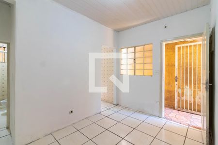 Sala de casa à venda com 2 quartos, 84m² em Chora Menino, São Paulo