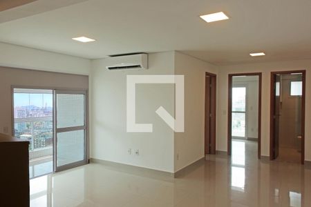 Sala de apartamento para alugar com 2 quartos, 68m² em Embaré, Santos