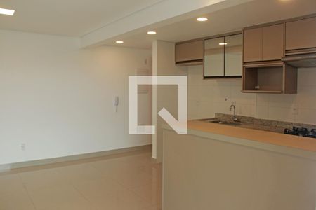 Sala de apartamento para alugar com 2 quartos, 68m² em Embaré, Santos