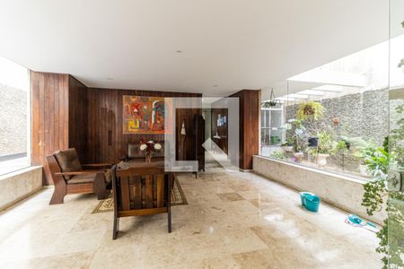 Hall Social de apartamento à venda com 3 quartos, 98m² em Higienópolis, São Paulo