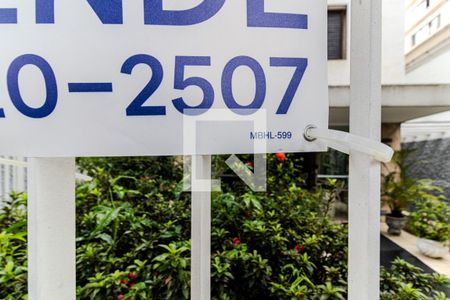 Plaquinha de apartamento à venda com 3 quartos, 98m² em Higienópolis, São Paulo