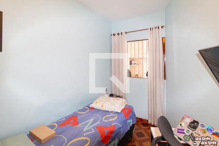 Casa à venda com 3 quartos, 120m² em Padroeira, Osasco