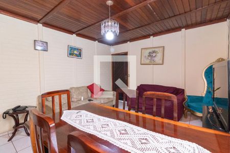 Casa à venda com 3 quartos, 120m² em Jardim Eliane, São Paulo