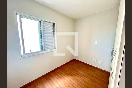 Apartamento para alugar com 3 quartos, 86m² em Jardim Flor da Montanha, Guarulhos