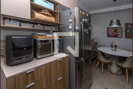 cozinha_2 de casa para alugar com 3 quartos, 93m² em Vila Brasilina, São Paulo