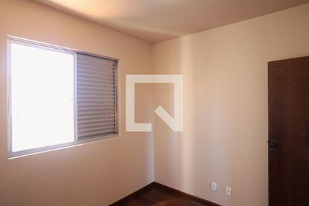 Quarto de apartamento para alugar com 3 quartos, 86m² em Lourdes, Belo Horizonte