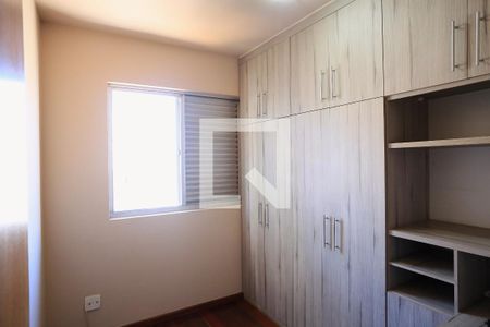 Quarto 2 de apartamento para alugar com 3 quartos, 86m² em Lourdes, Belo Horizonte