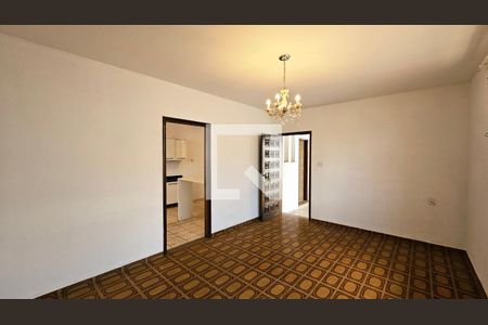 Casa à venda com 3 quartos, 383m² em Vila Pirapora, Jundiaí