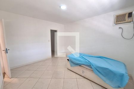 Quarto 2 de casa para alugar com 2 quartos, 100m² em Saracuruna, Duque de Caxias