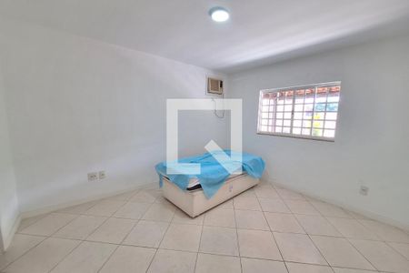Quarto 2 de casa para alugar com 2 quartos, 100m² em Saracuruna, Duque de Caxias