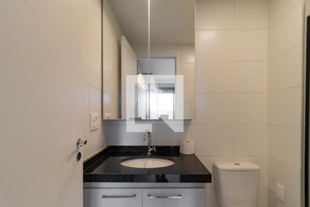 Banheiro da Suíte de apartamento para alugar com 1 quarto, 30m² em Vila Pompéia, São Paulo