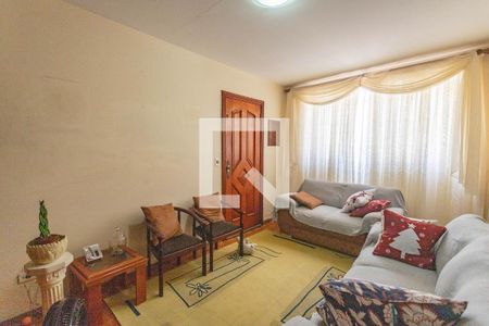 Casa à venda com 3 quartos, 199m² em Campanário, Diadema