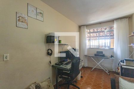 Casa à venda com 3 quartos, 199m² em Campanário, Diadema
