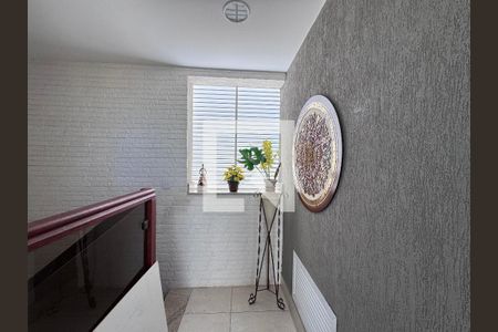 Escada de apartamento para alugar com 4 quartos, 230m² em Recreio dos Bandeirantes, Rio de Janeiro