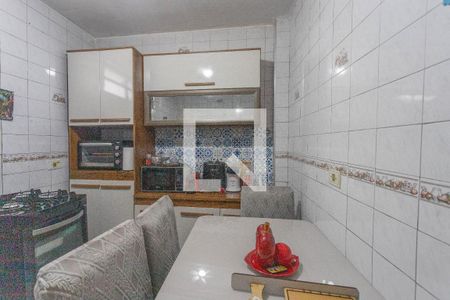 Casa à venda com 2 quartos, 80m² em Campanário, Diadema