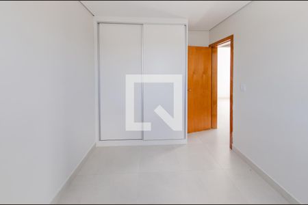Quarto de apartamento para alugar com 2 quartos, 112m² em Palmeiras, Belo Horizonte