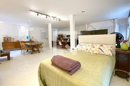 Quarto de casa à venda com 3 quartos, 153m² em Centro, Belo Horizonte