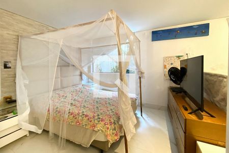 Quarto de casa à venda com 3 quartos, 153m² em Centro, Belo Horizonte