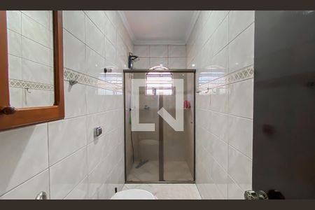 Banheiro de casa à venda com 3 quartos, 150m² em Jardim Belem, São Paulo