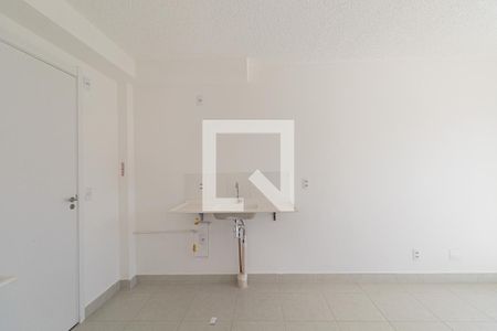 Sala/Cozinha/Área de Serviço  de apartamento para alugar com 2 quartos, 35m² em Itaquera, São Paulo