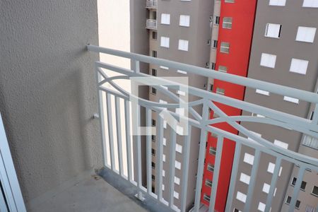 Apartamento para alugar com 2 quartos, 50m² em Jardim de Lourdes, Embu das Artes