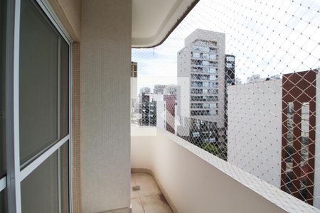 Varanda de apartamento para alugar com 2 quartos, 140m² em Itaim Bibi, São Paulo