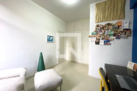 Quarto 1 de apartamento à venda com 2 quartos, 77m² em Centro, Belo Horizonte