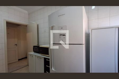 Cozinha de apartamento para alugar com 3 quartos, 78m² em Cambuí, Campinas