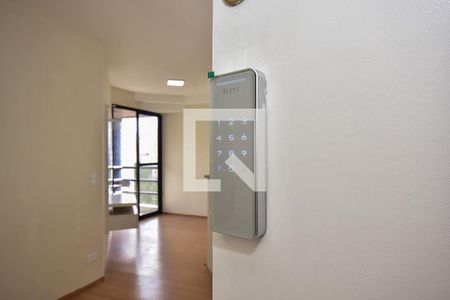 Fechadura Eletrônica de apartamento à venda com 1 quarto, 43m² em Vila Suzana, São Paulo