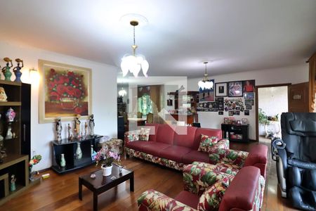 Sala  de casa à venda com 3 quartos, 600m² em Parque dos Passaros, São Bernardo do Campo