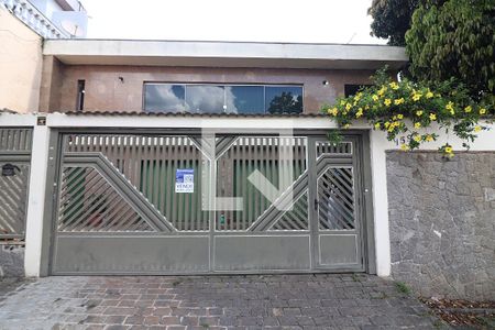 Fachada de casa à venda com 3 quartos, 600m² em Parque dos Passaros, São Bernardo do Campo