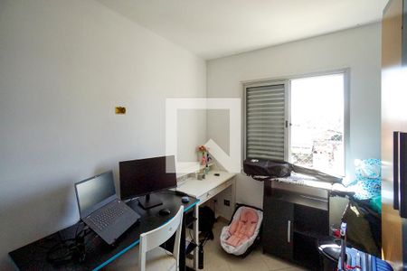 Quarto 01 de apartamento para alugar com 3 quartos, 64m² em Vila Esperança, São Paulo