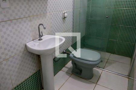 Banheiro de casa para alugar com 1 quarto, 50m² em Padroeira, Osasco