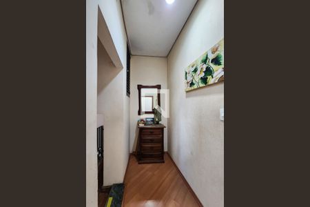 Corredor  de casa à venda com 3 quartos, 252m² em Nova Petrópolis, São Bernardo do Campo