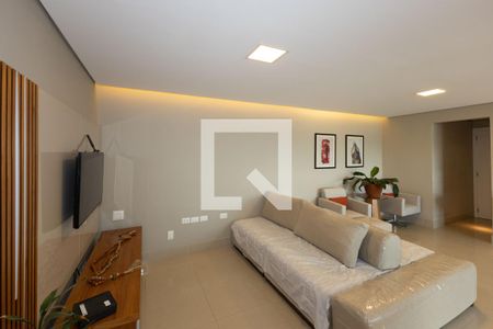 Sala de TV de apartamento à venda com 4 quartos, 134m² em Vila da Serra, Nova Lima