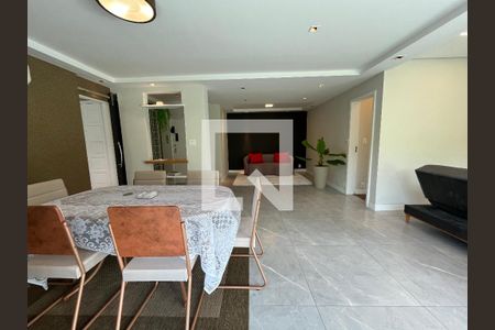 Sala  de apartamento para alugar com 2 quartos, 120m² em Lagoa, Rio de Janeiro