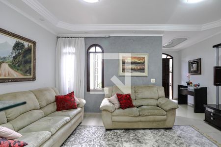 Sala de casa para alugar com 3 quartos, 330m² em Vila Mogilar, Mogi das Cruzes