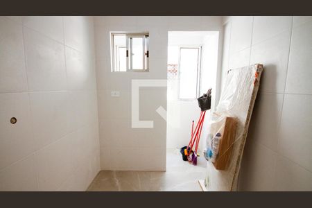 Cozinha de apartamento para alugar com 1 quarto, 60m² em Tupi, Praia Grande