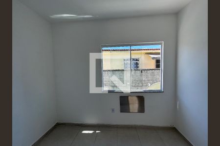 Quarto 1 de casa para alugar com 2 quartos, 70m² em Vila Valqueire, Rio de Janeiro