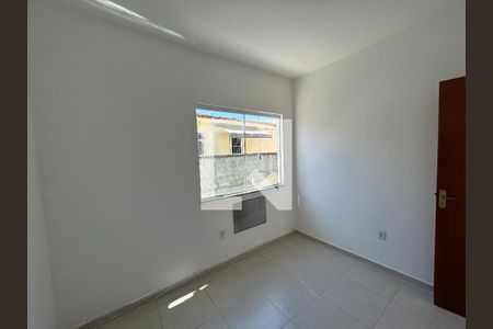 Quarto 1 de casa para alugar com 2 quartos, 70m² em Vila Valqueire, Rio de Janeiro