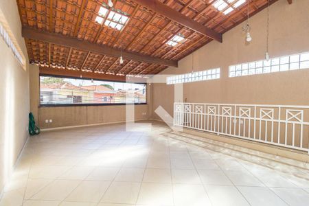 Varanda de casa à venda com 3 quartos, 210m² em Vila Bertioga, São Paulo