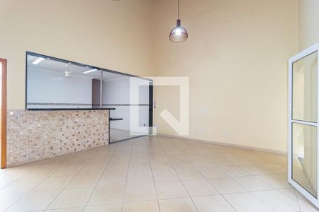 Sala de casa à venda com 3 quartos, 210m² em Vila Bertioga, São Paulo